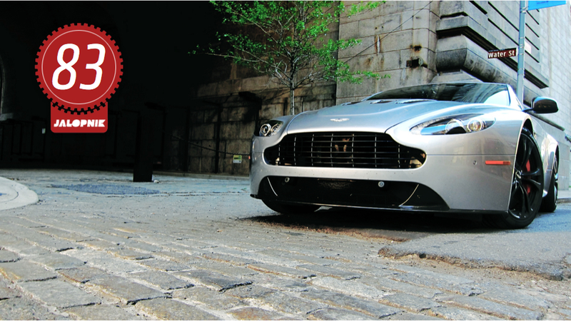 Illustration for article titled The 15 Best Reviewed Cars Of 2013